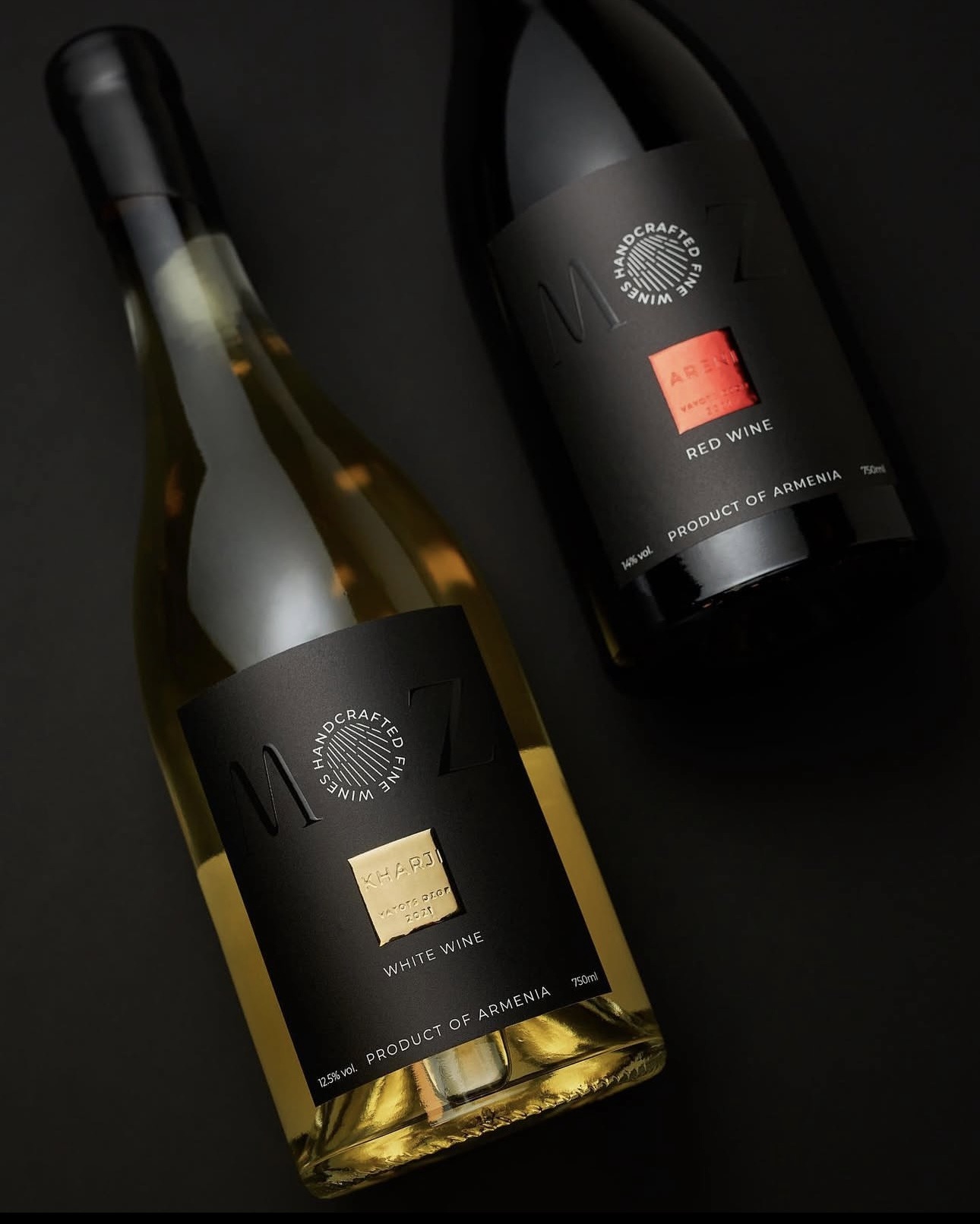 Custom high-quality printed materials by Levelprint