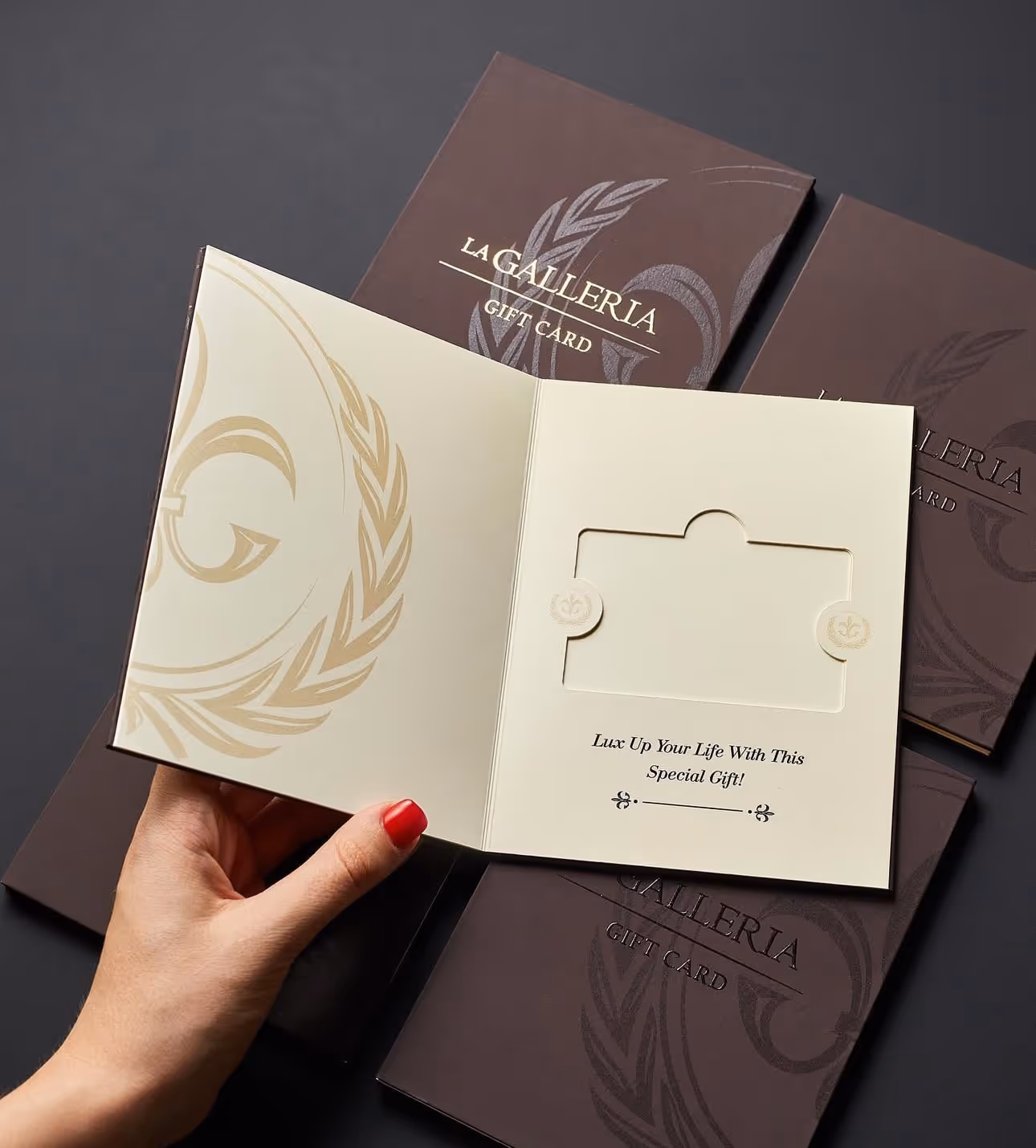 Custom high-quality printed materials by Levelprint